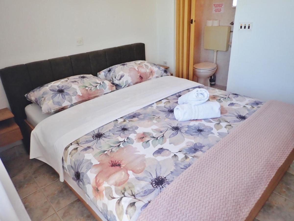 Apartmani Ivica & Boja Стариград-Пакленица Экстерьер фото